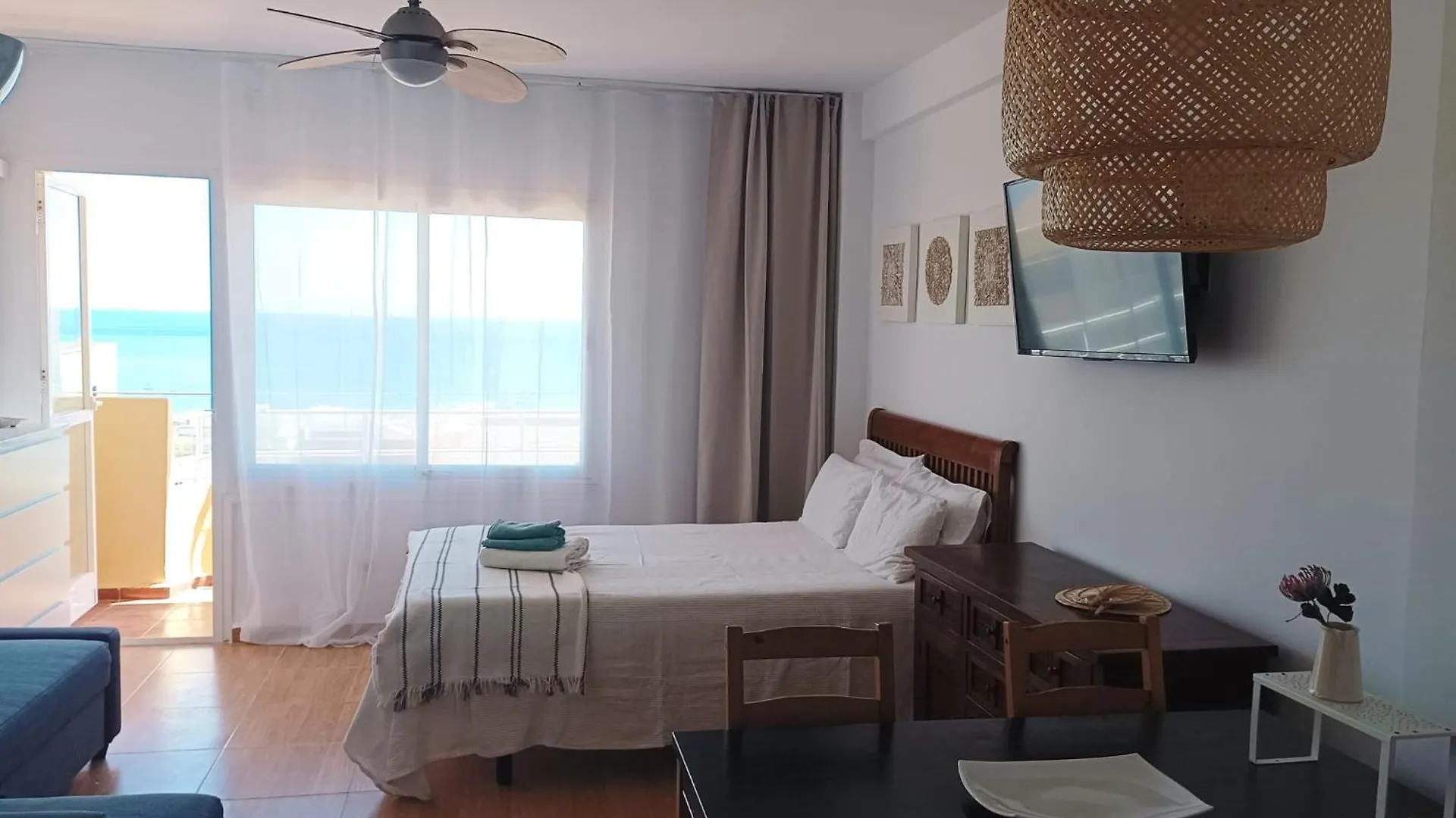 Club Bellavista - Apartamento Con Vistas Al Mar Torremolinos España
