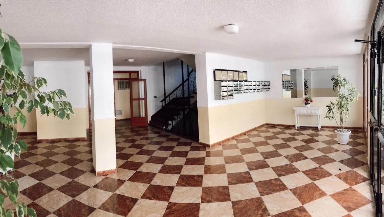 Club Bellavista - Apartamento Con Vistas Al Mar 토레몰리노스 0*,